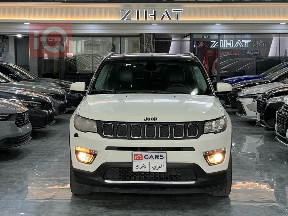 https://cdn.iqcars.io8bc69568-e9db-4056-9d9a-aa6ec180c6e2_0.jpg
